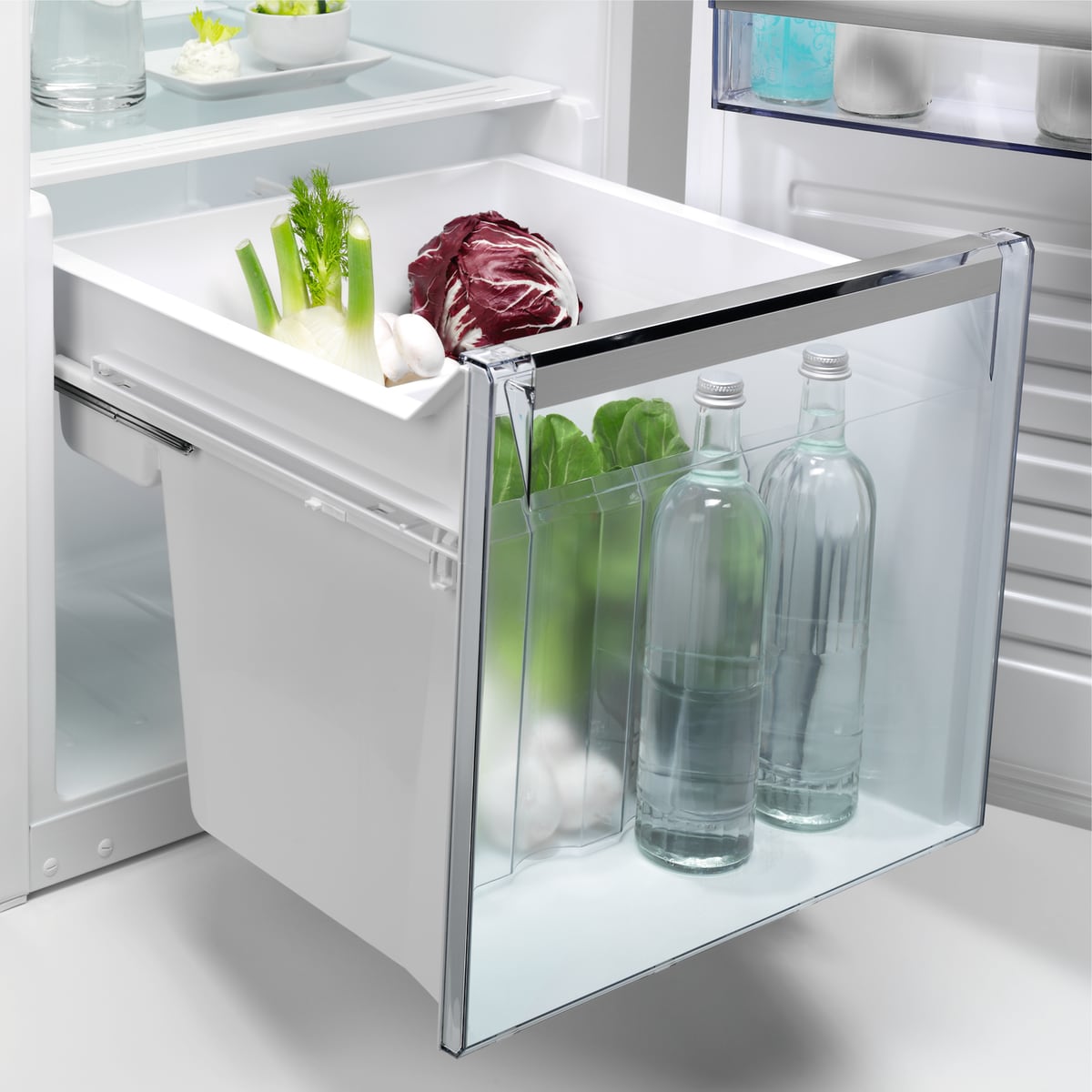 Electrolux - Integrated refrigerator - LRB2DE18C